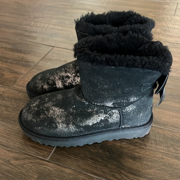 NWT UGG Mini Bailey Bow Glimmer - Picture 6 of 10